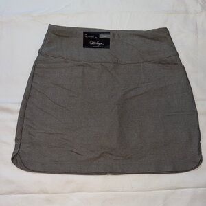 NWT Women’s Walter Hagen Pull On Sculpt Skort In Light Gray Size Medium